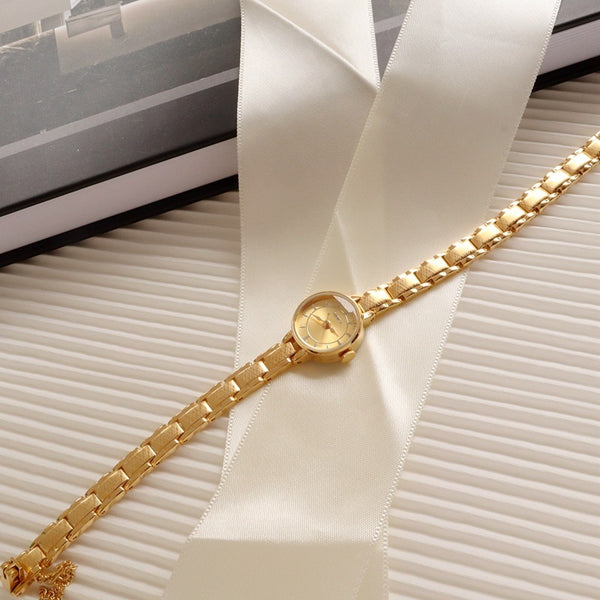 Retro Net Thin Chain Exquisite Women Quartz Watch